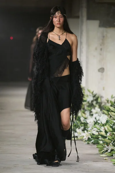 Look 39